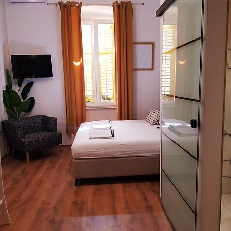 Room Lui Рієка Екстер'єр фото